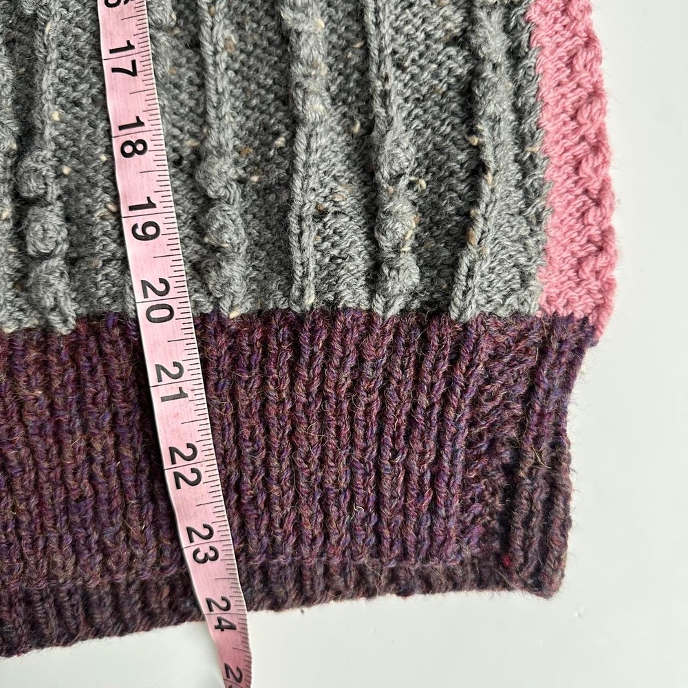 Vintage Handmade Cable Knit Sweater Womens L Purple Color Block - Picture 8 of 8